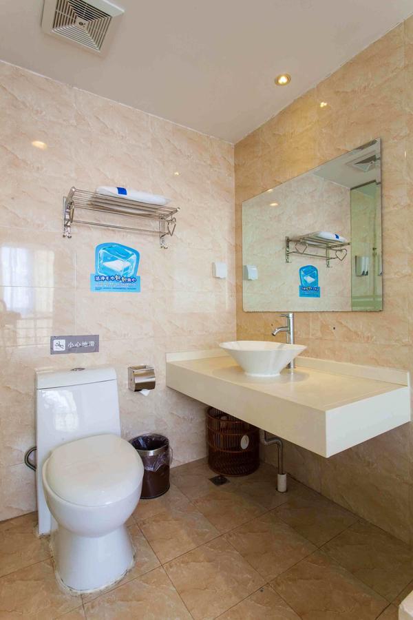 7Days Inn Zhongshan Li He Square Номер фото