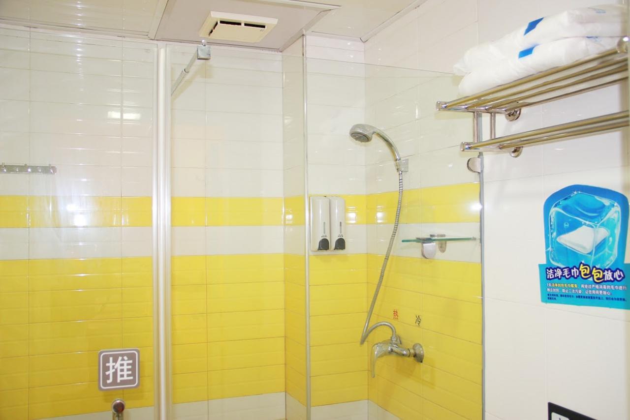 7Days Inn Zhongshan Li He Square Екстер'єр фото