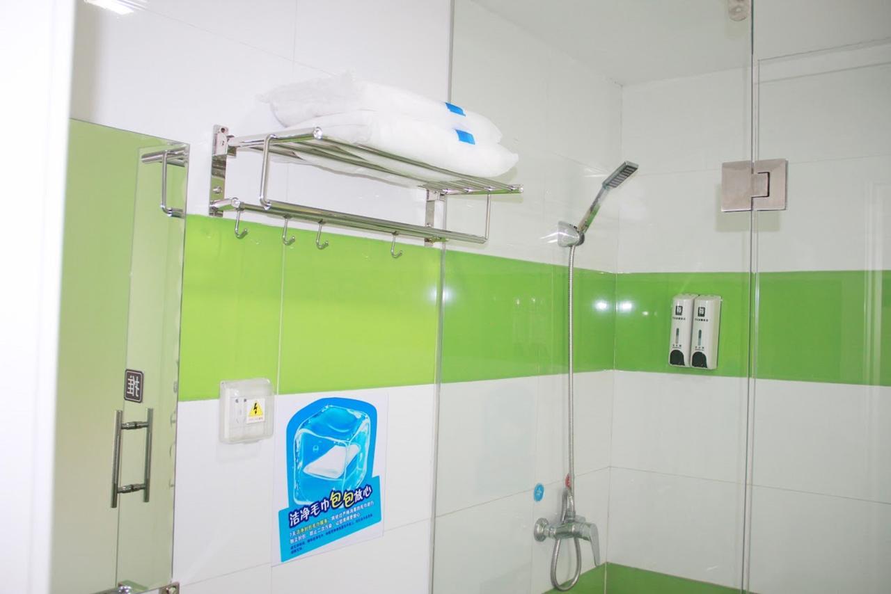 7Days Inn Zhongshan Li He Square Екстер'єр фото